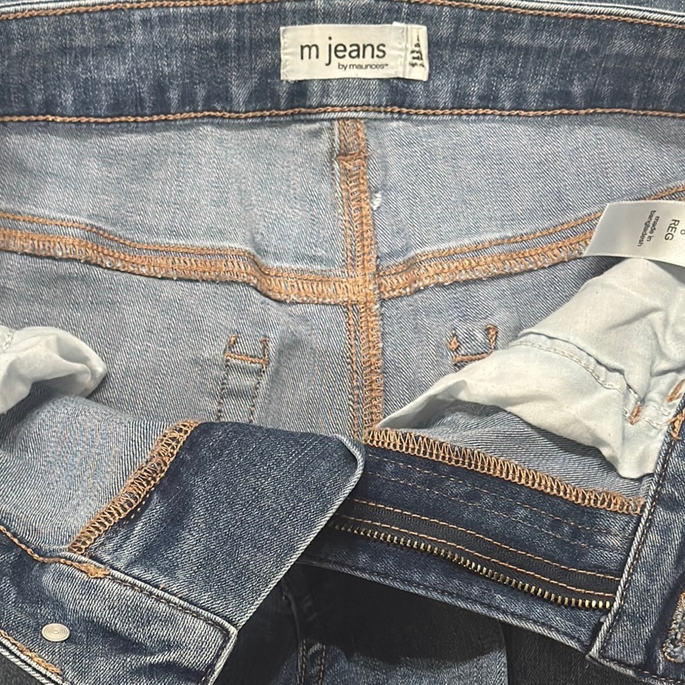 Maurice’s Distressed Straight Leg Jeans with Raw Hem - Picture 12 of 12